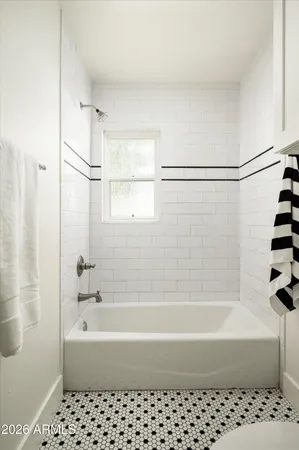 $3,350,000 | 3131 North 53rd Place, Phoenix, AZ 85018