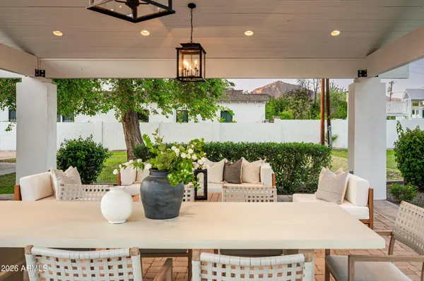 $3,350,000 | 3131 North 53rd Place, Phoenix, AZ 85018