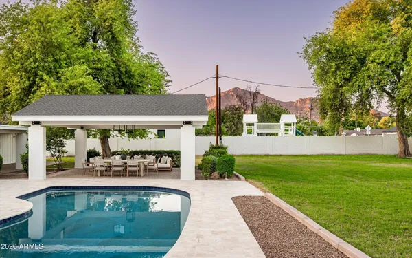 $3,350,000 | 3131 North 53rd Place, Phoenix, AZ 85018