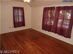 5143 Edenhurst Road Cleveland, OH 44124 - Photo 7 of 25
