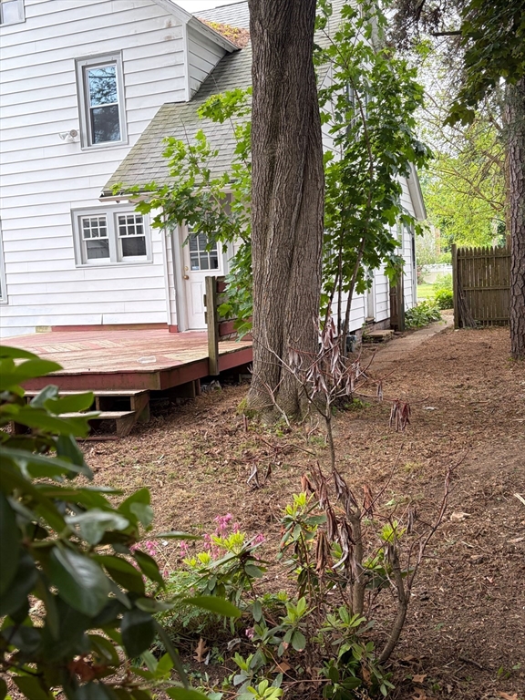 16 Fenimore Boulevard Springfield, MA 01108 - Photo 11 of 33