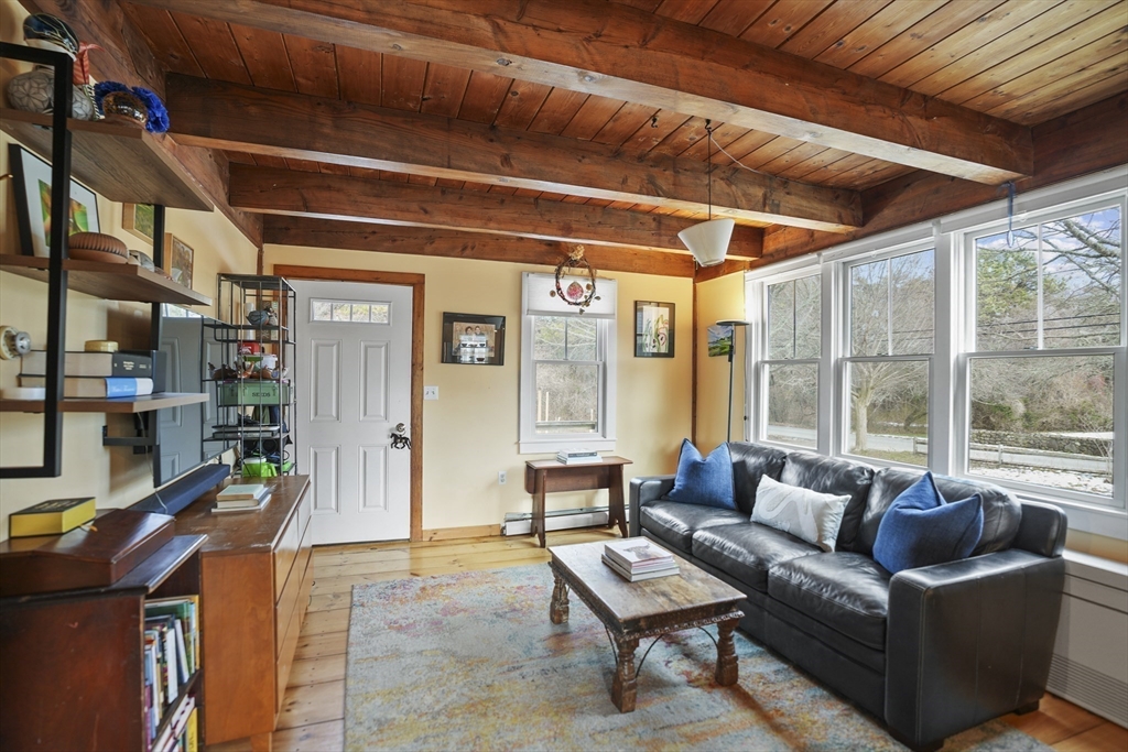 44 Planting Field Way Edgartown, MA 02539 - Photo 12 of 32