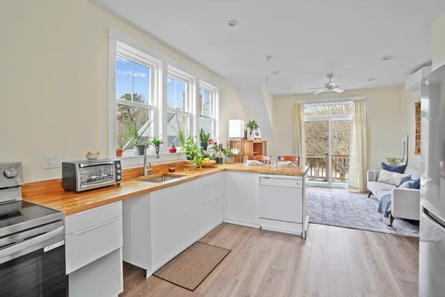 $3,895,000 | 44 Planting Field Way, Edgartown, MA 02539