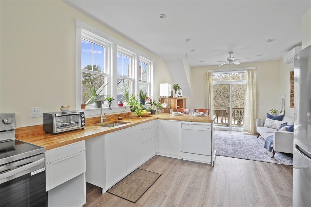 44 Planting Field Way Edgartown, MA 02539 - Photo 24 of 32