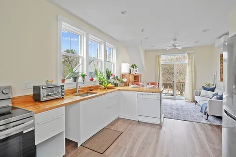 $3,895,000 | 44 Planting Field Way, Edgartown, MA 02539