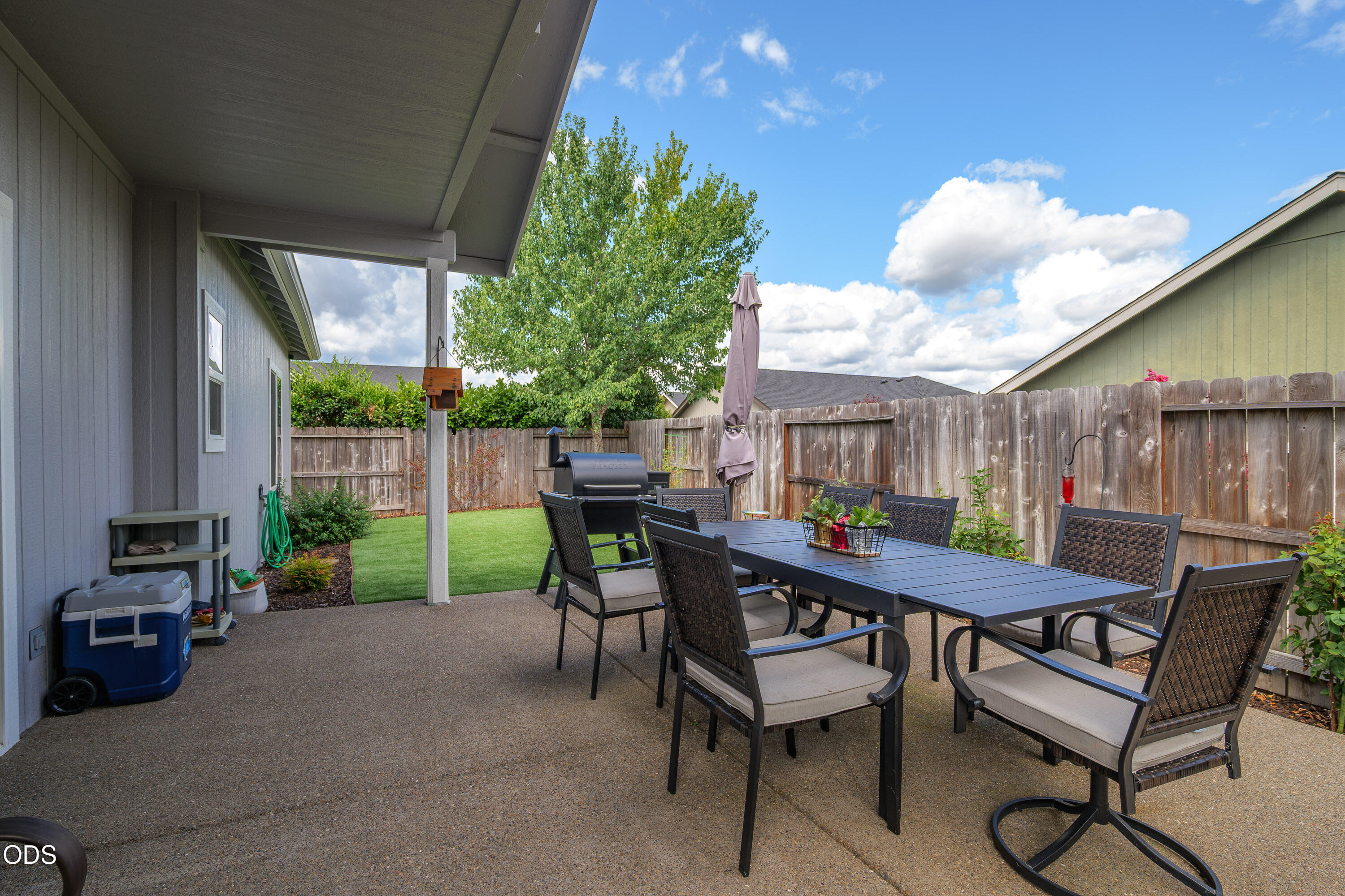 2140 Southwest Nick Way Grants Pass, OR 97527 - Photo 26 of 39