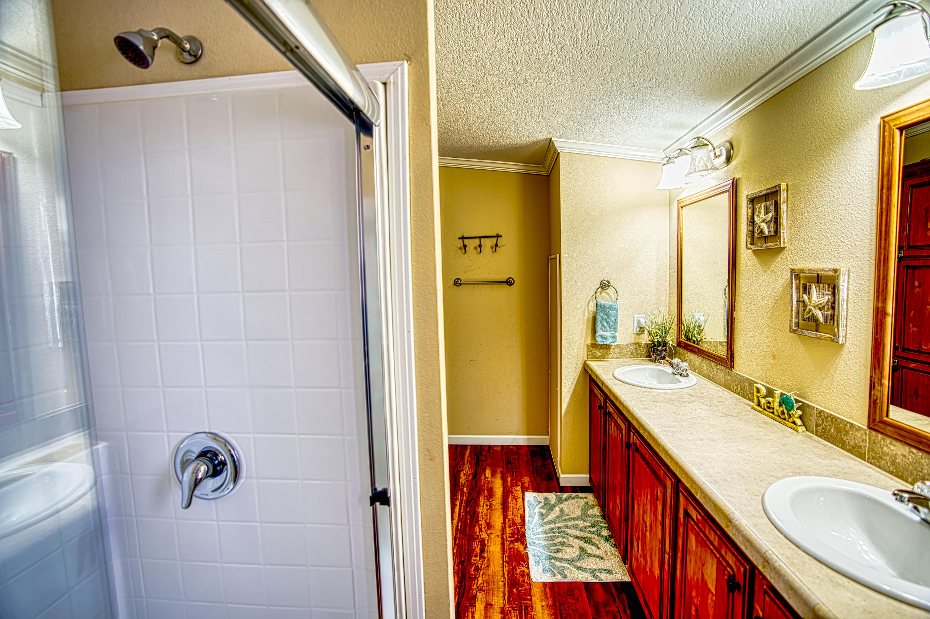 25 Mockingbird Road Key Largo, FL 33037 - Photo 15 of 31 Luxurious Master Bath!