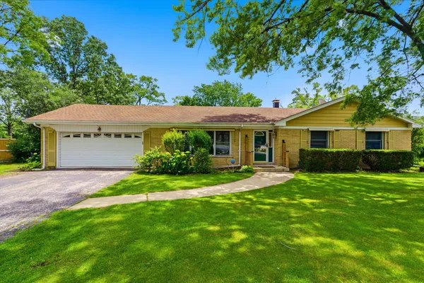$530,000 | 6231 Linden Lane, La Grange Highlands, IL 60525