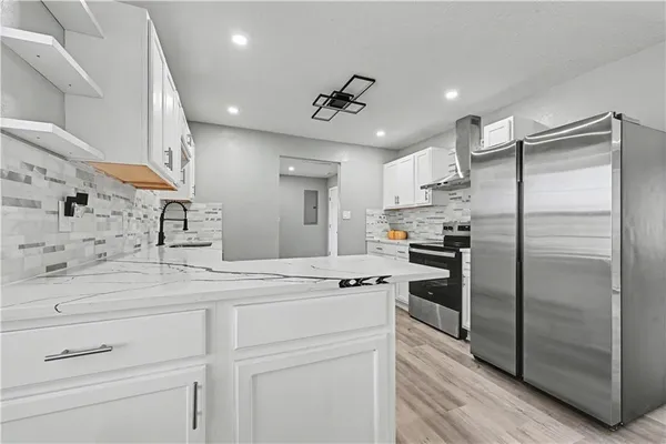 $232,000 | 7615 East 109 Terrace, Kansas City, MO 64134