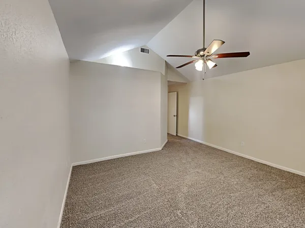 $1,820 | 19607 Lake Hollow Lane, Houston, TX 77084