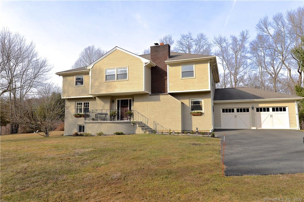 30 Arapaho Road Brookfield, CT 06804 - Photo 1 of 1