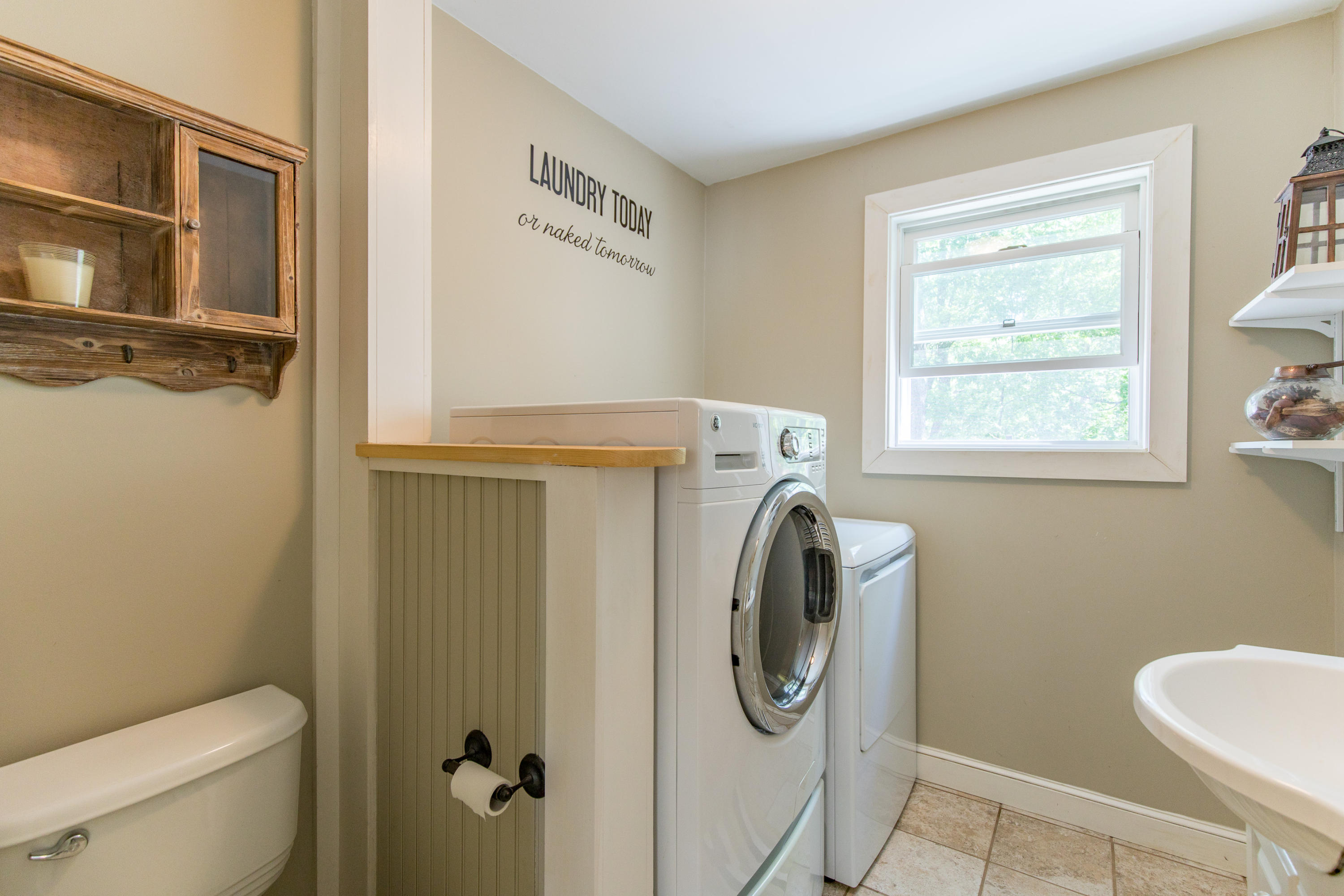 140 Sligo Road Yarmouth, ME 04096 - Photo 7 of 43 140 Sligo Road Yarmouth Reshoot-15