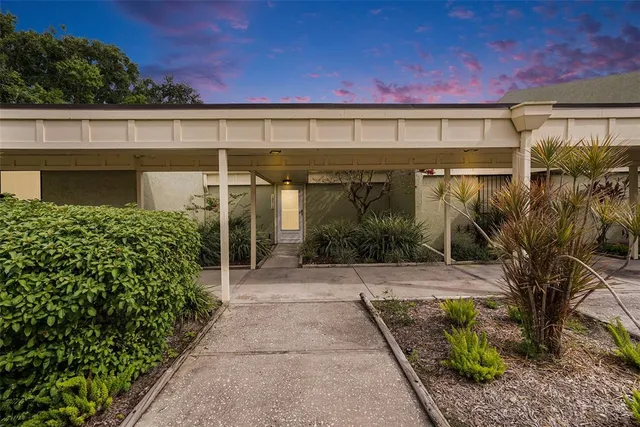 $164,999 | 13512 Palmwood Lane, Tampa, FL 33618