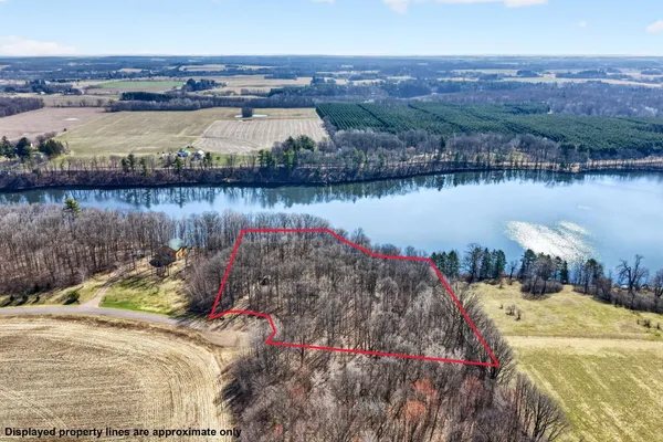 $324,900 | 2205 9 3/4 Street, Cumberland, WI 54829