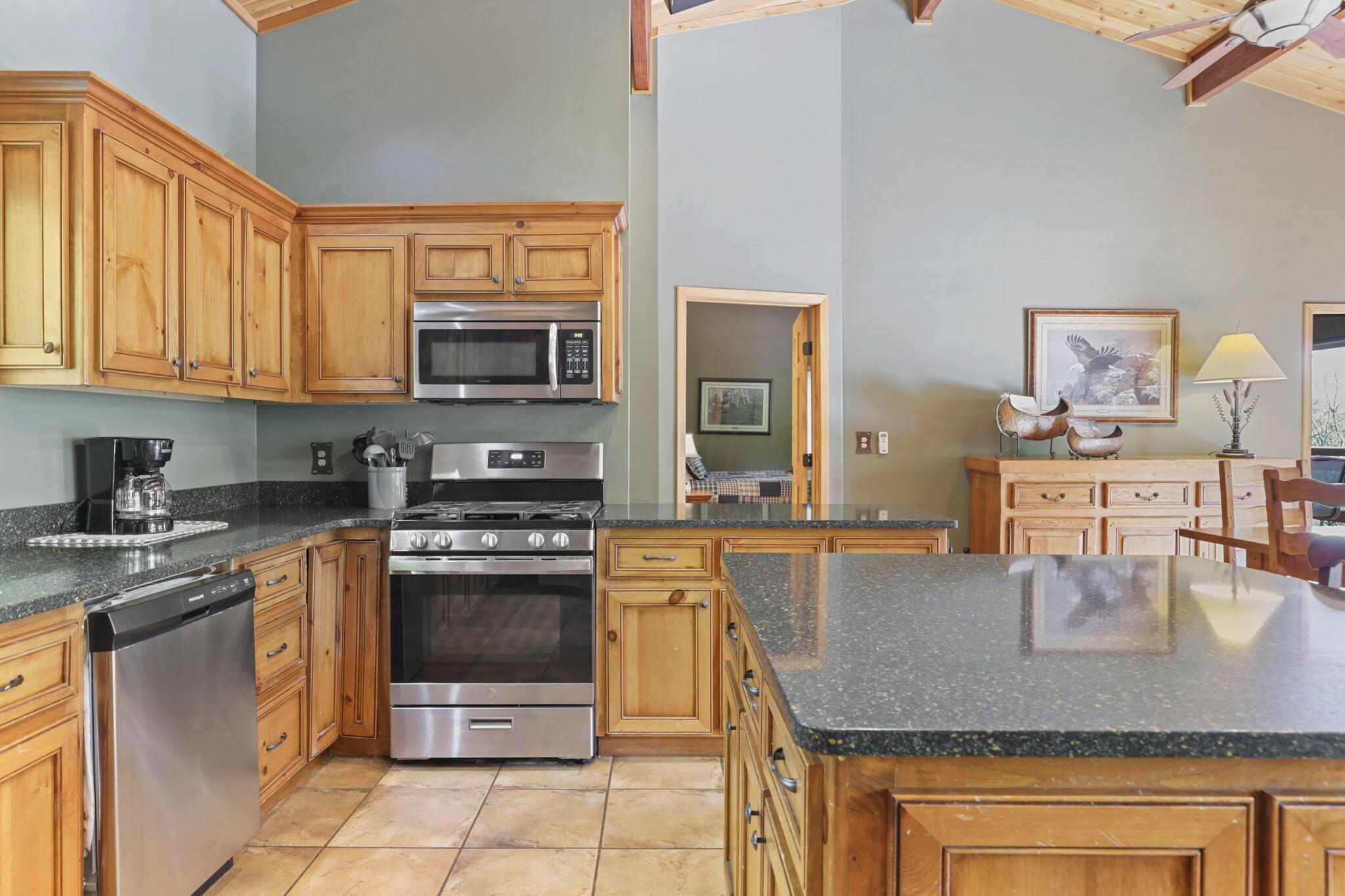 9150 Harner Road Athens, OH 45701 - Photo 28 of 167 27-web-or-mls-IMG_7439