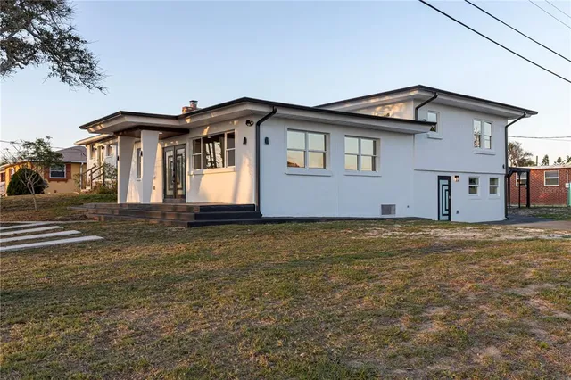 $3,900 | 2061 South Peninsula Drive, Daytona Beach, FL 32118