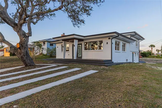 $3,900 | 2061 South Peninsula Drive, Daytona Beach, FL 32118