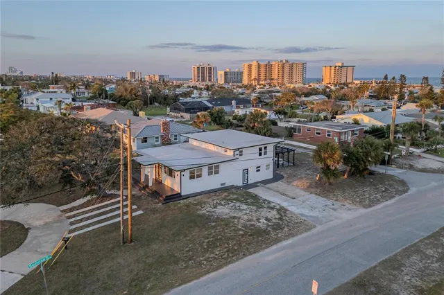 $3,900 | 2061 South Peninsula Drive, Daytona Beach, FL 32118