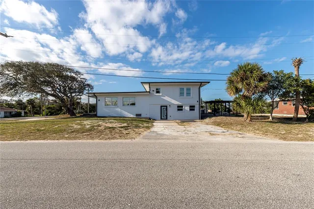 $3,900 | 2061 South Peninsula Drive, Daytona Beach, FL 32118