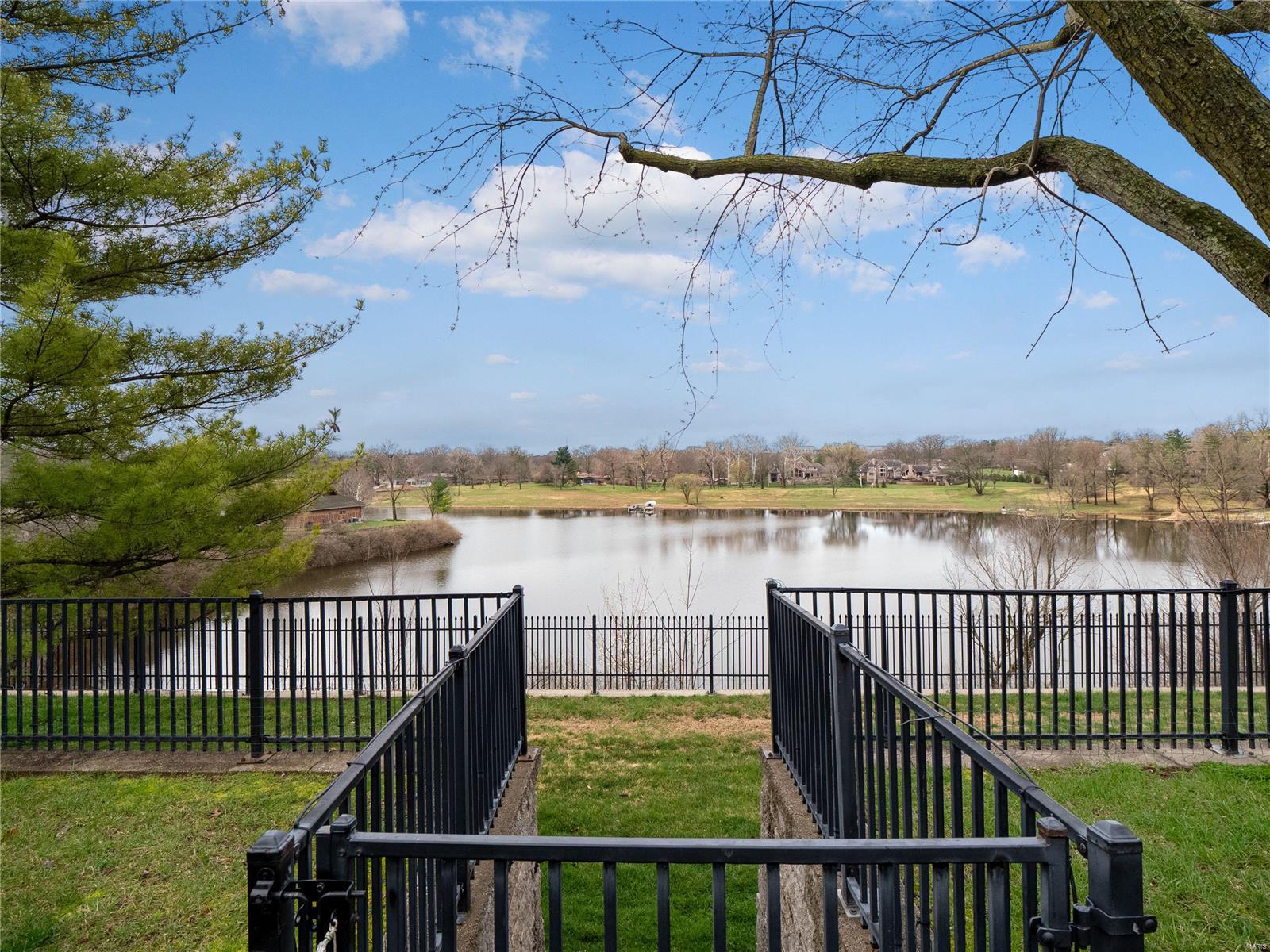 11622 Ladue Road Creve Coeur, MO 63141 - Photo 31 of 32 Gallery Image 31