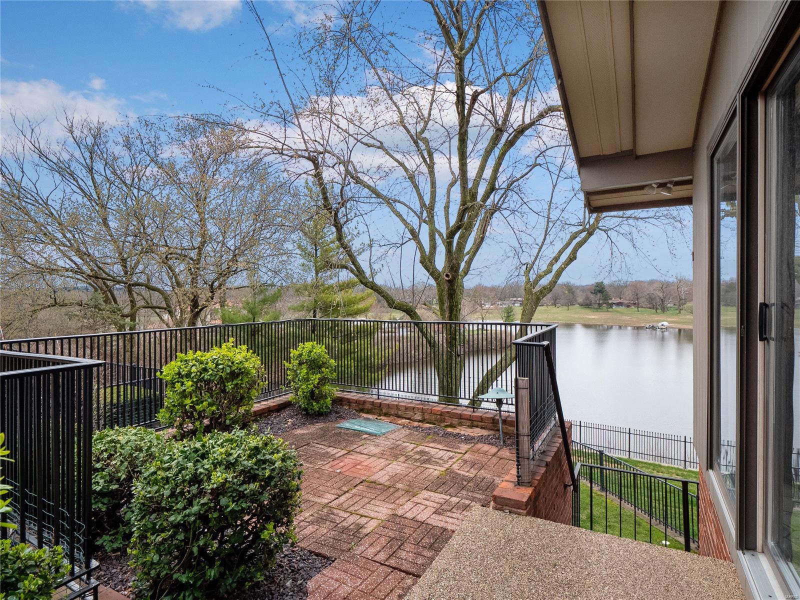 11622 Ladue Road Creve Coeur, MO 63141 - Photo 9 of 32 Gallery Image 9