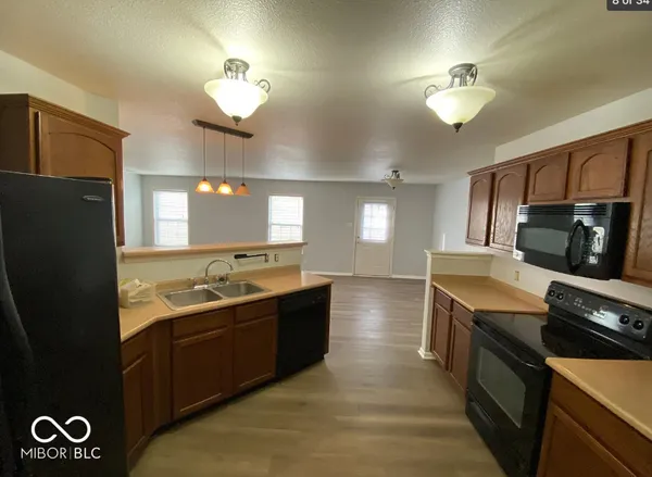 $1,795 | 12220 East 141st Street, Noblesville, IN 46060