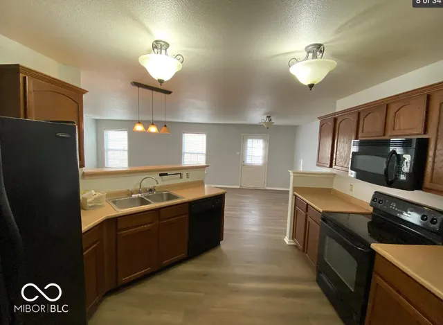 $1,795 | 12220 East 141st Street, Noblesville, IN 46060