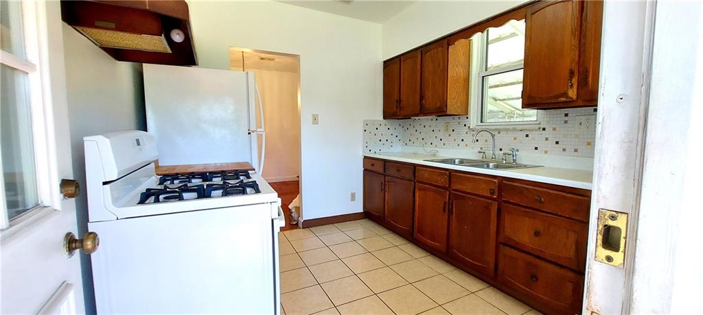 338 Center Road Monroeville, PA 15146 - Photo 8 of 18 Gallery Image 8