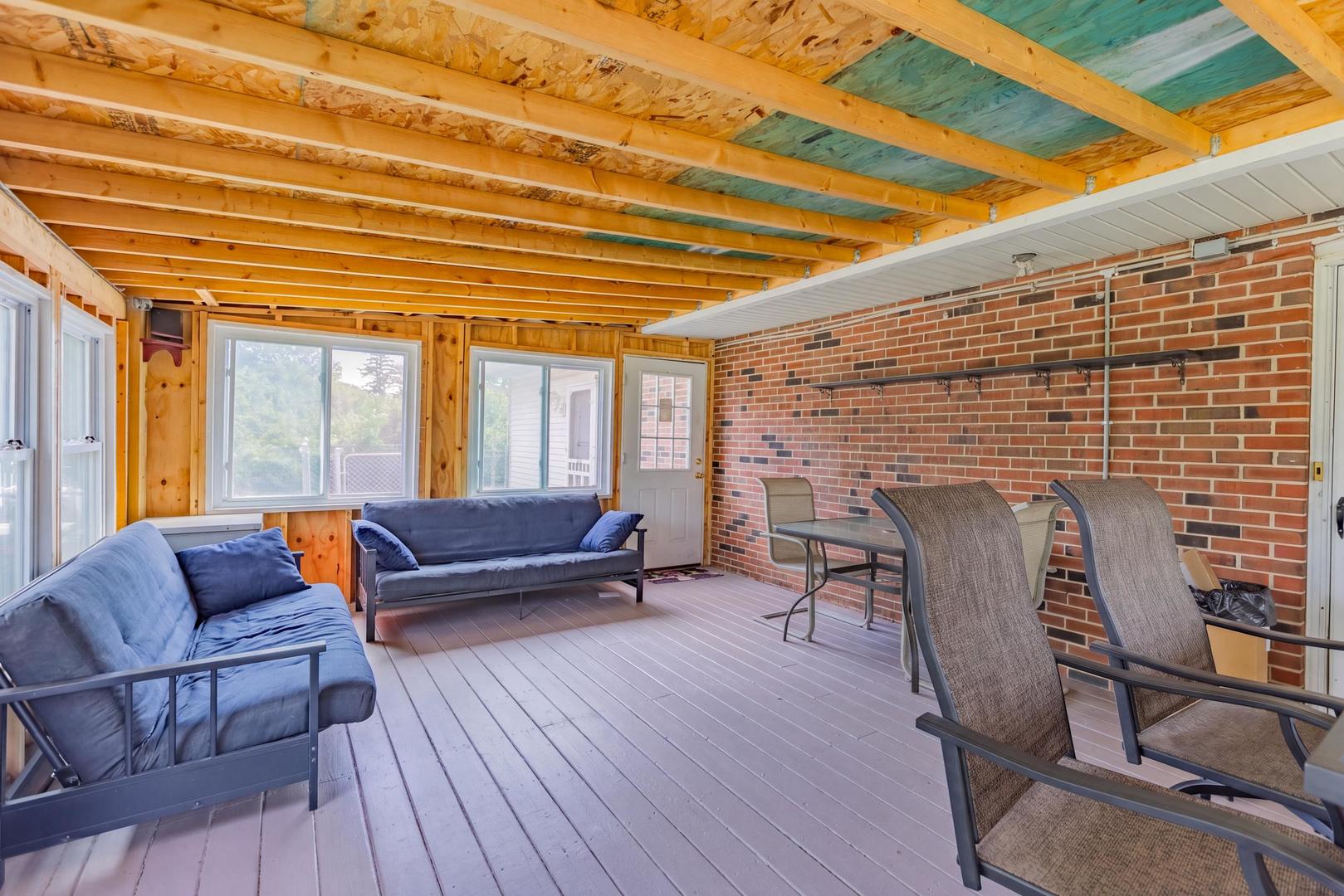 203 Wood Road Rockford, IL 61107 - Photo 27 of 46 Gallery Image 27