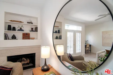 $1,099,000 | 1639 Selby Avenue, Unit B, Los Angeles, CA 90024