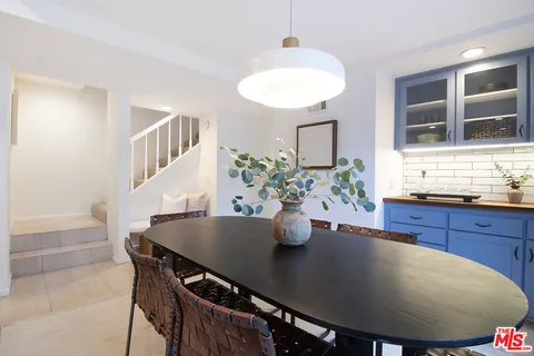 $1,099,000 | 1639 Selby Avenue, Unit B, Los Angeles, CA 90024