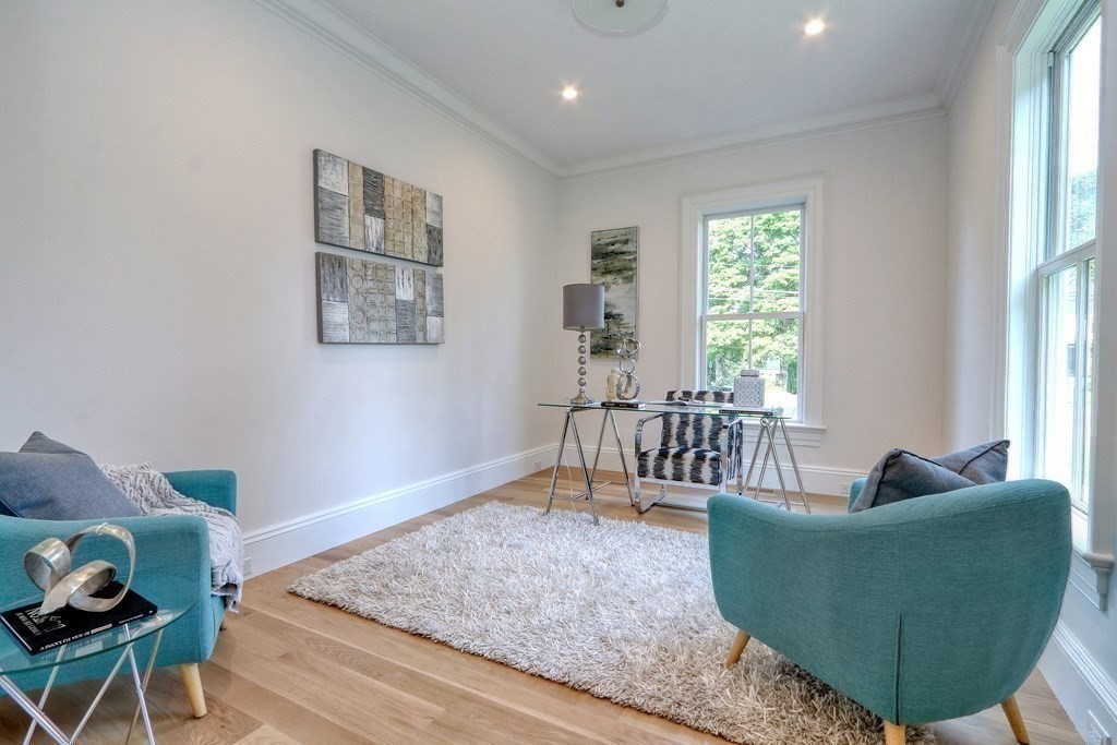 110 Cliff Road Wellesley, MA 02481 - Photo 16 of 35