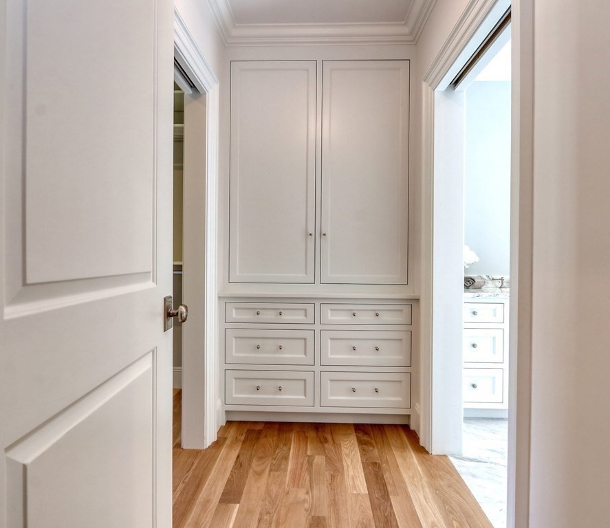 110 Cliff Road Wellesley, MA 02481 - Photo 22 of 35