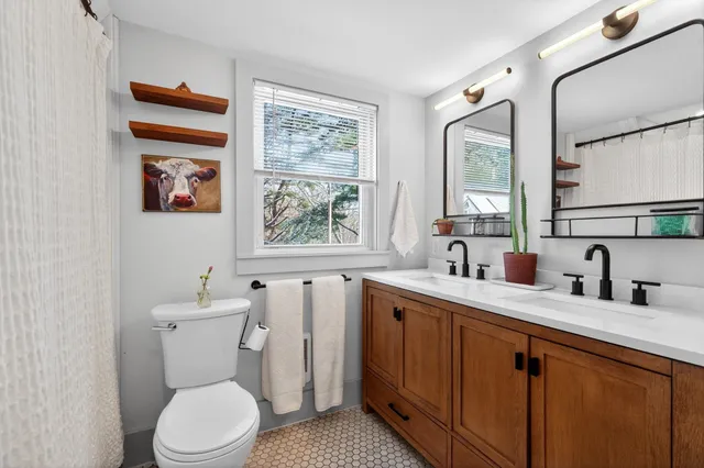 $599,900 | 1 Kimball Avenue, Salem, NH 03079