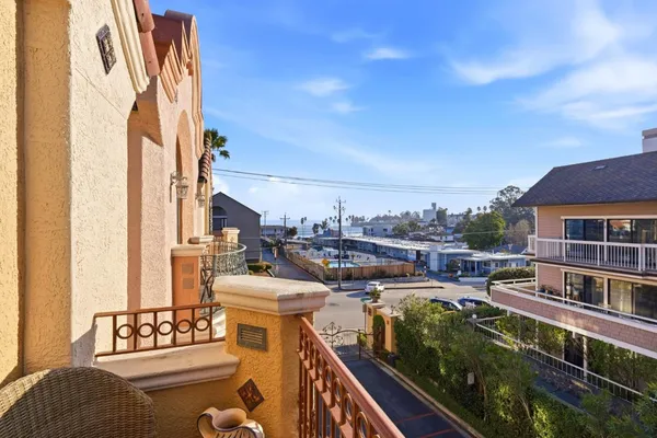 $1,565,000 | 206 Villa Mar Vista, Santa Cruz, CA 95060
