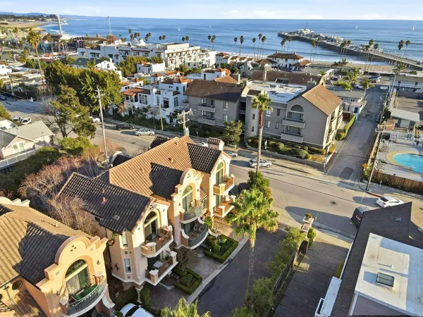 $1,565,000 | 206 Villa Mar Vista, Santa Cruz, CA 95060