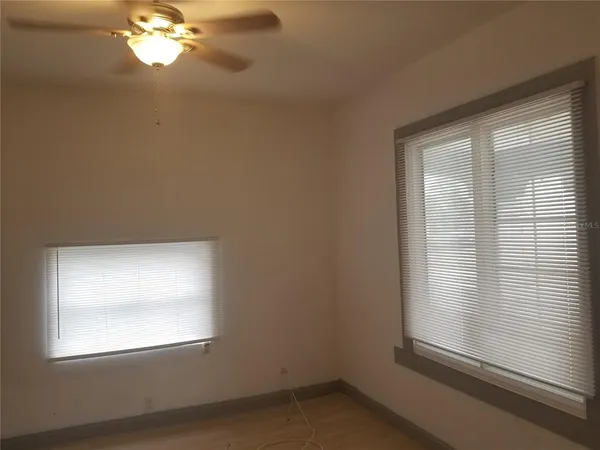 $2,950 | 2107 West Chestnut Street, Tampa, FL 33607