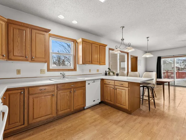 $232,850 | 2418 South 7th Street, Sheboygan, WI 53081