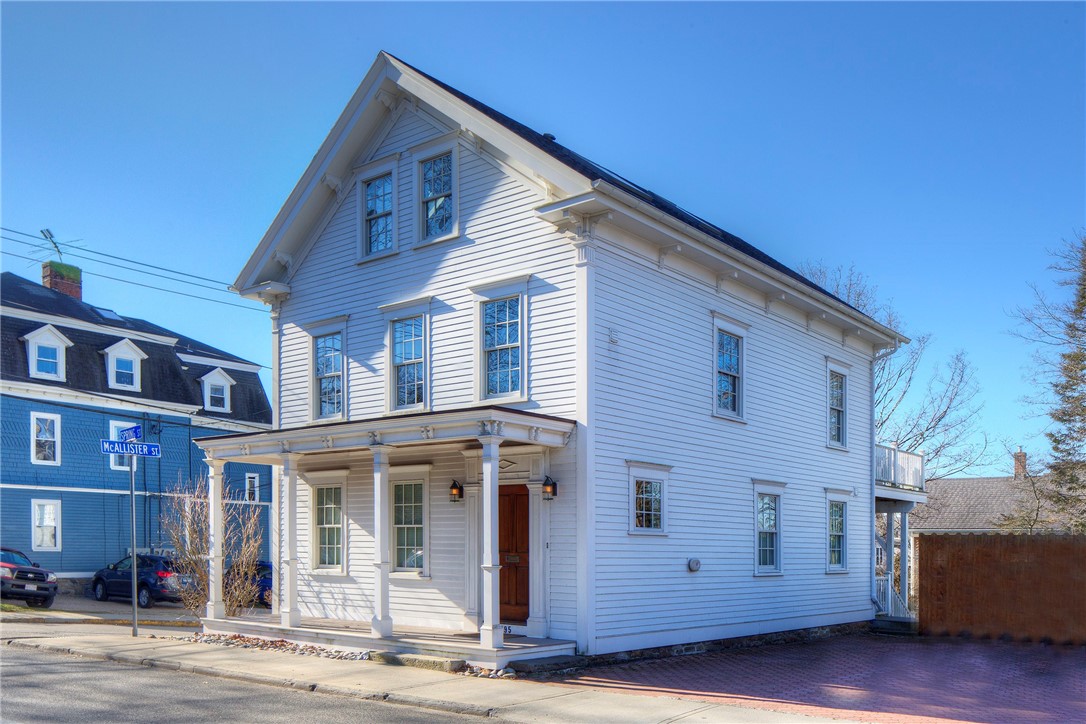 495 Spring Street Newport, RI 02840 - Photo 1 of 44 Exterior Front