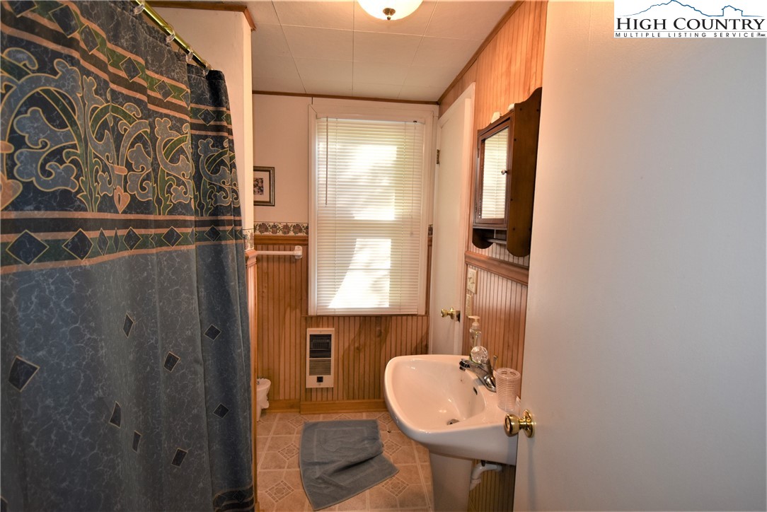 271 Dog Creek Road Crumpler, NC 28617 - Photo 16 of 32 Gallery Image 16