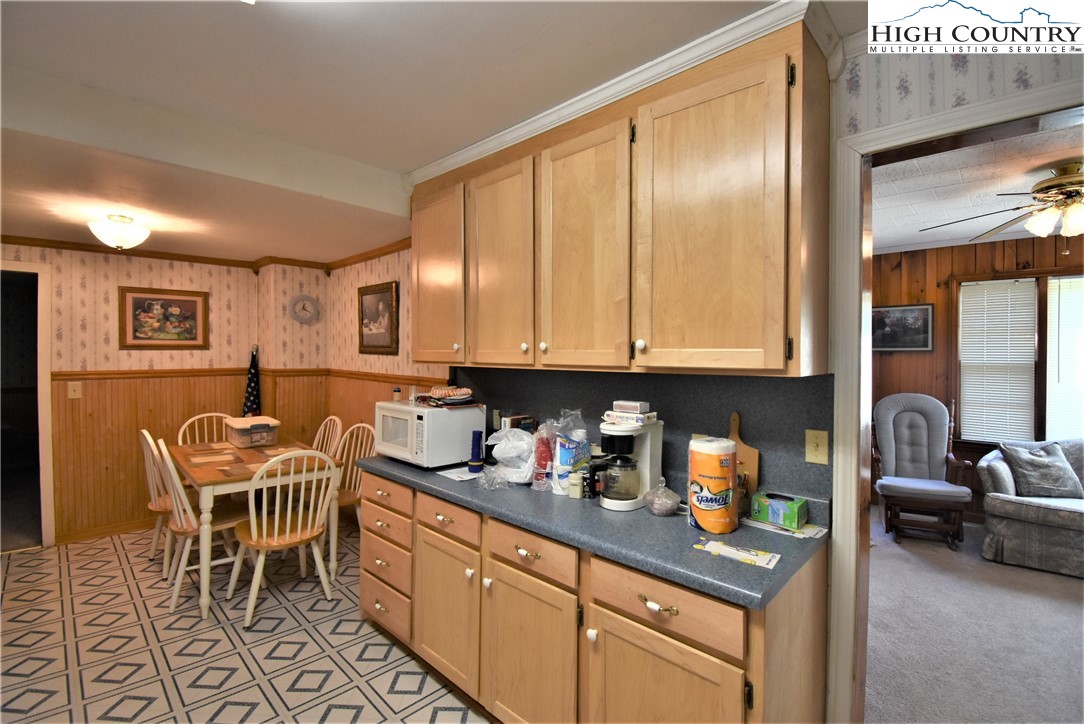 271 Dog Creek Road Crumpler, NC 28617 - Photo 10 of 32 Gallery Image 10