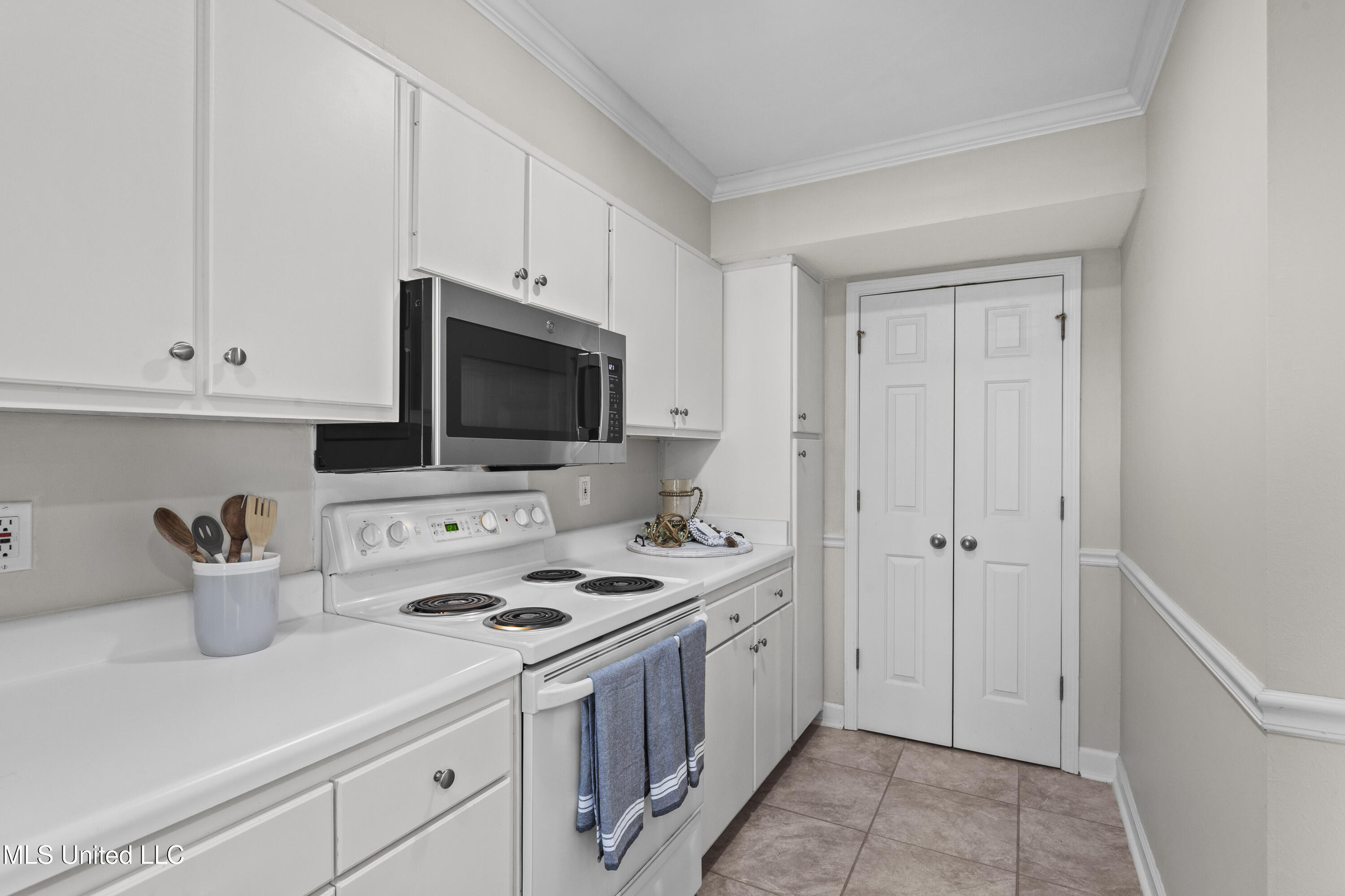 550 Post Road, Unit 205 Ridgeland, MS 39157 - Photo 14 of 70 Unit 205-17
