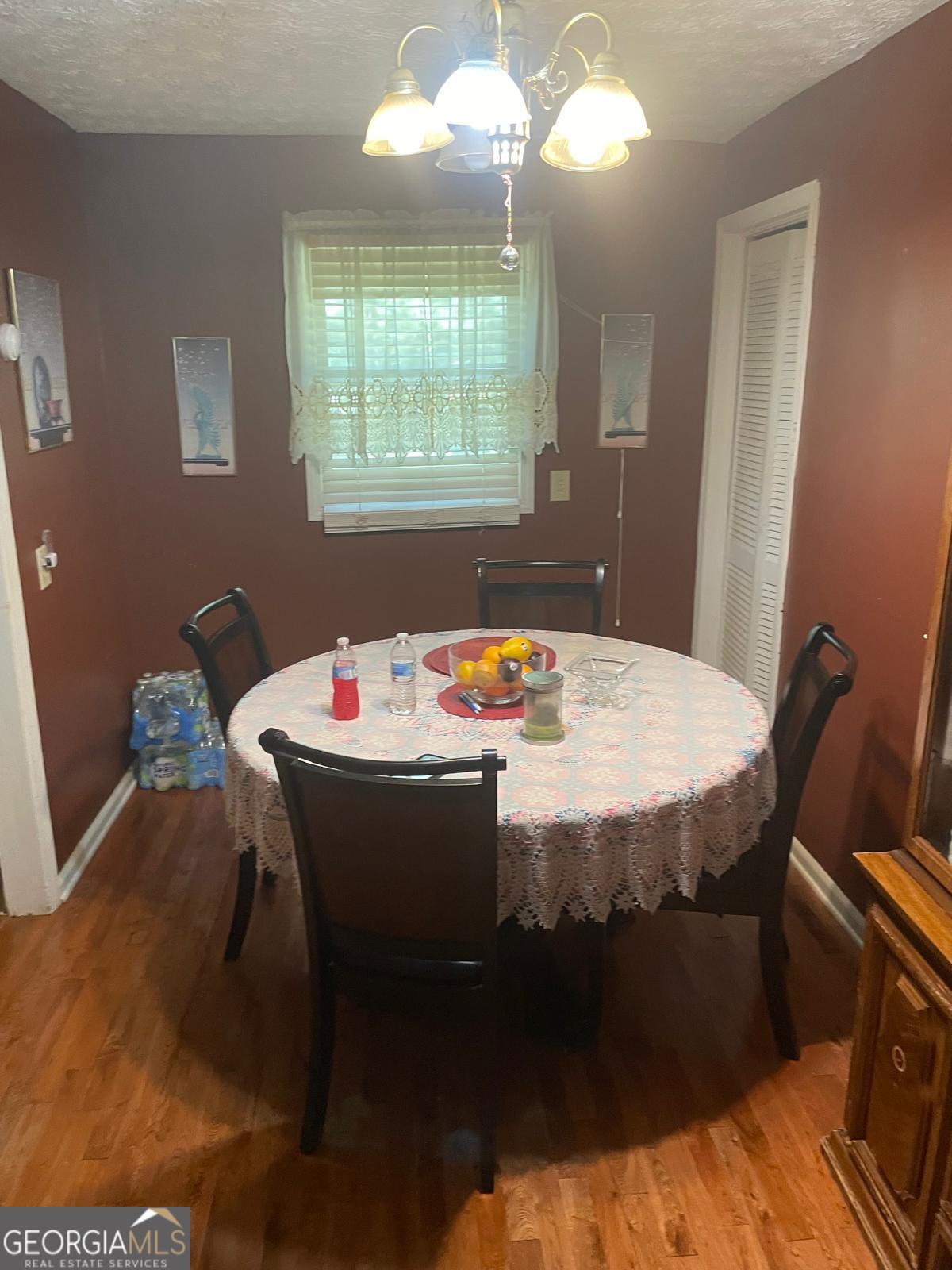 4134 Hanes Drive Decatur, GA 30035 - Photo 3 of 8