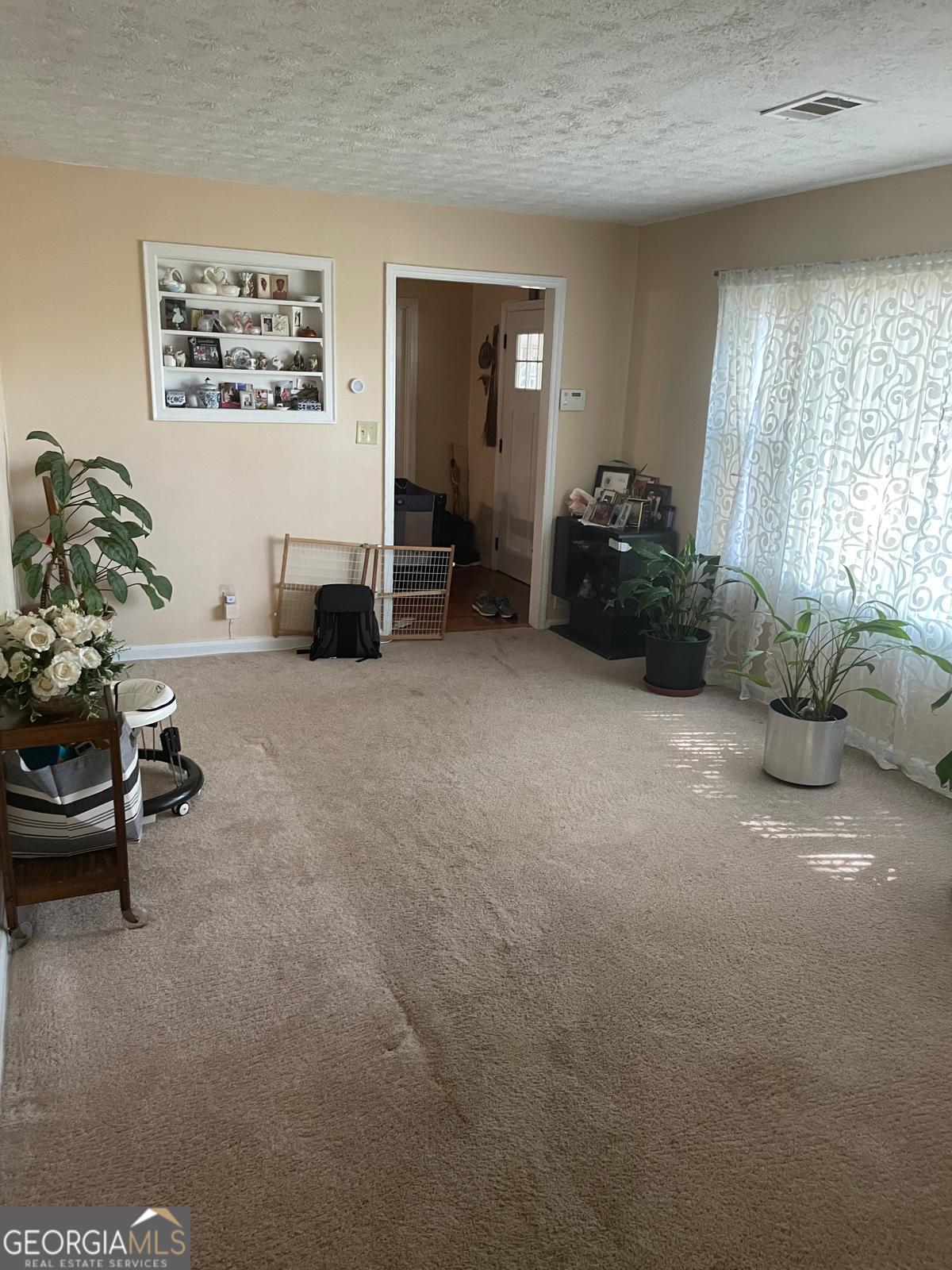 4134 Hanes Drive Decatur, GA 30035 - Photo 6 of 8