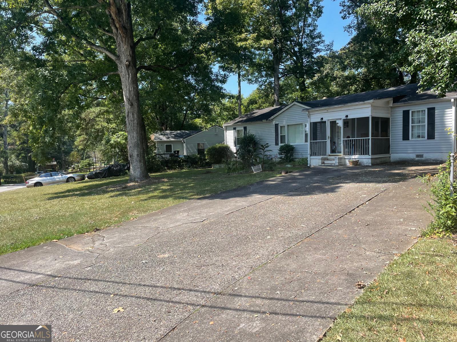 4134 Hanes Drive Decatur, GA 30035 - Photo 8 of 8 Front