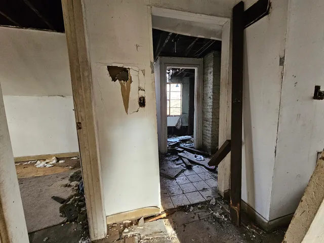 $11,000 | 2208 Nichols Place, Gary, IN 46407