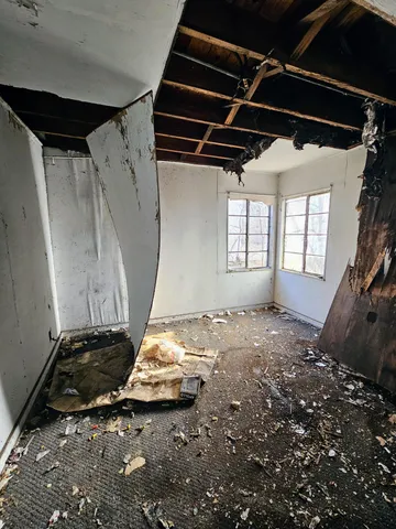 $11,000 | 2208 Nichols Place, Gary, IN 46407