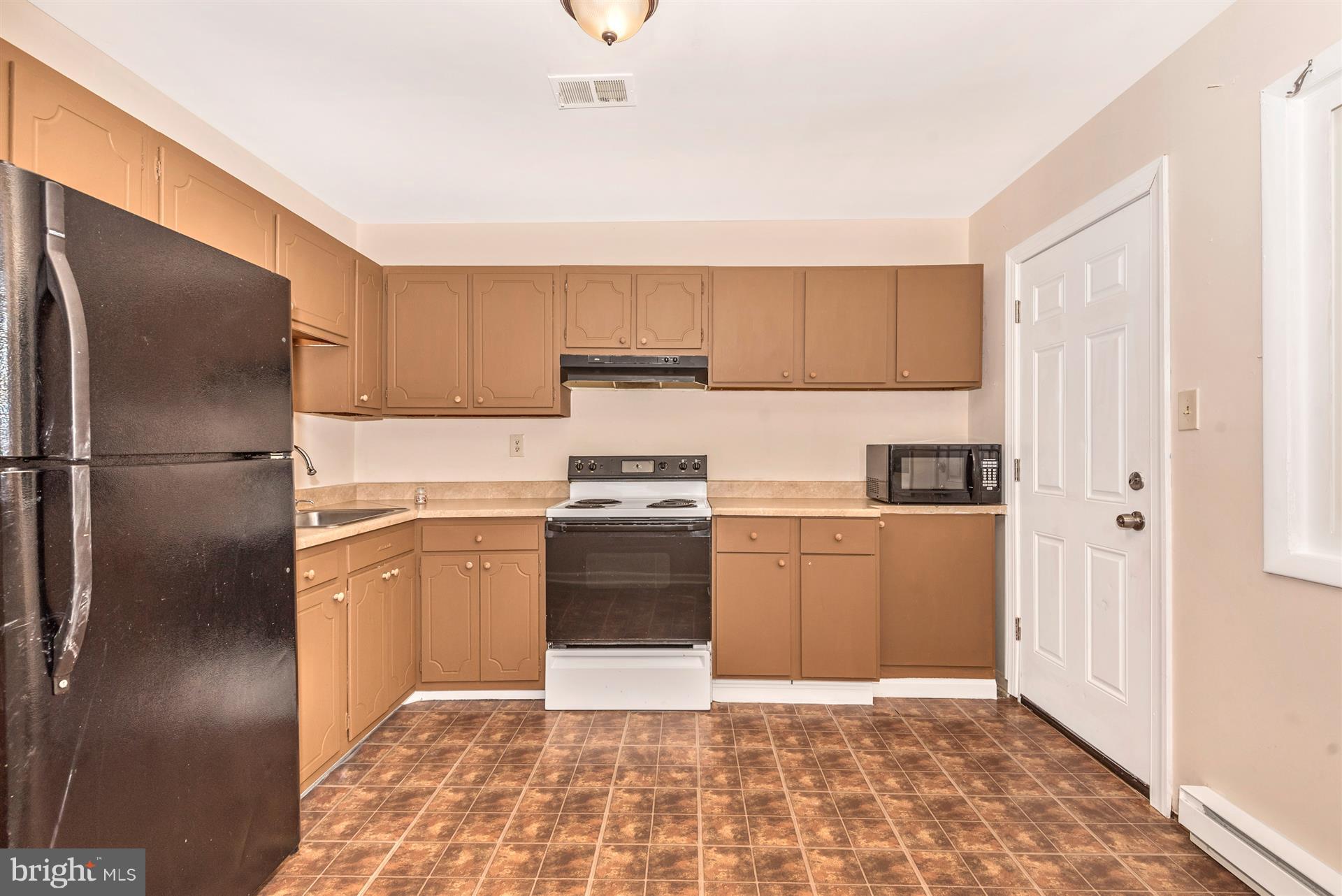 12340 Coppermine Road Union Bridge, MD 21791 - Photo 18 of 30 Kitchen