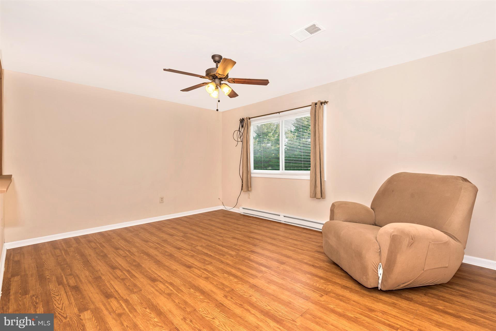 12340 Coppermine Road Union Bridge, MD 21791 - Photo 10 of 30 Family Room