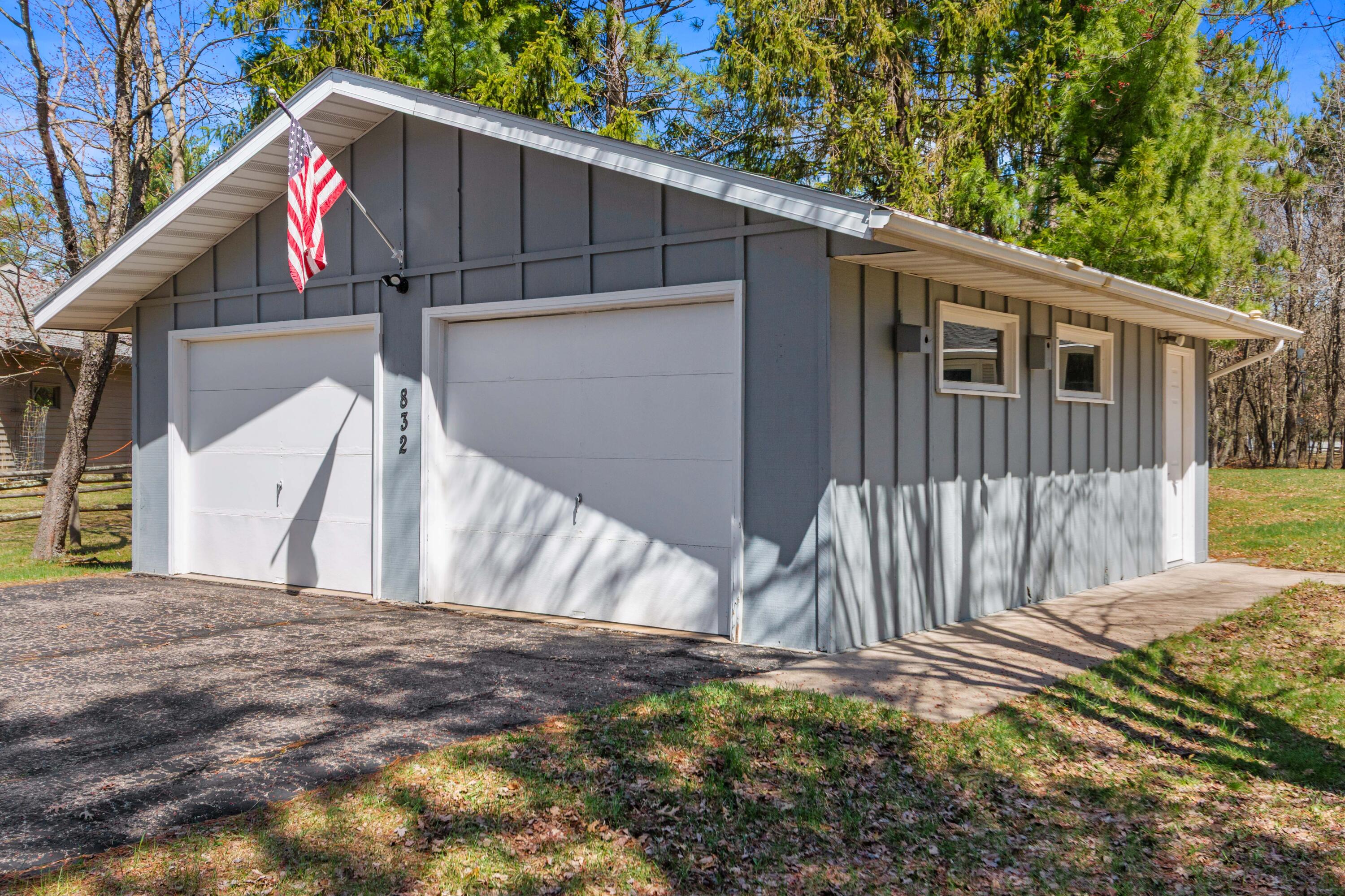 832 Norwich Court Rome, WI 54457 - Photo 12 of 51 832 Norwich Ct-Social Media 031